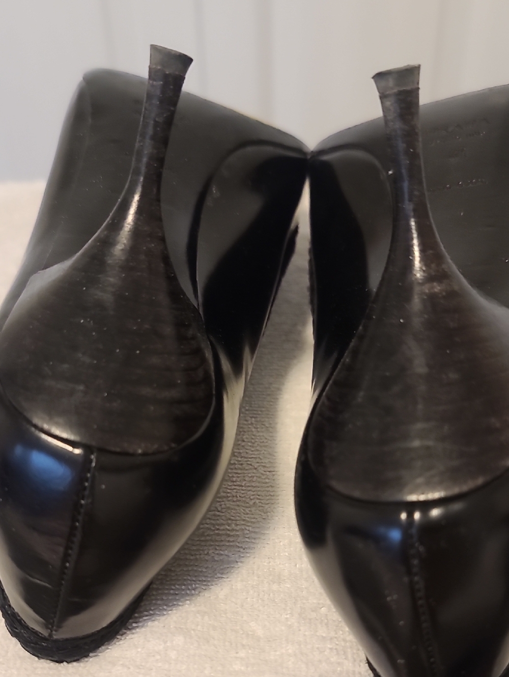 Prada Heels - Picture 9 of 9